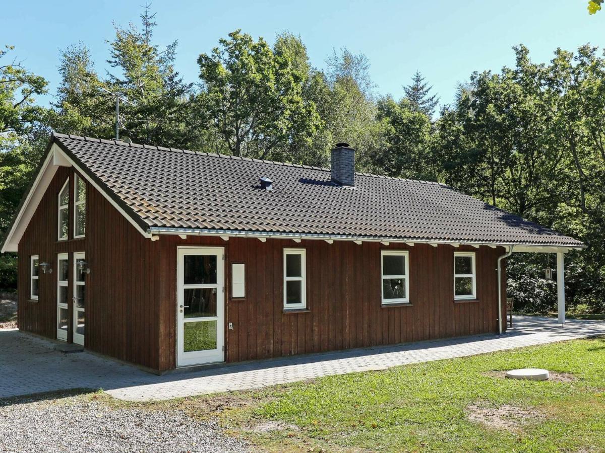 6 Person Holiday Home In Hadsund Odde Rom bilde