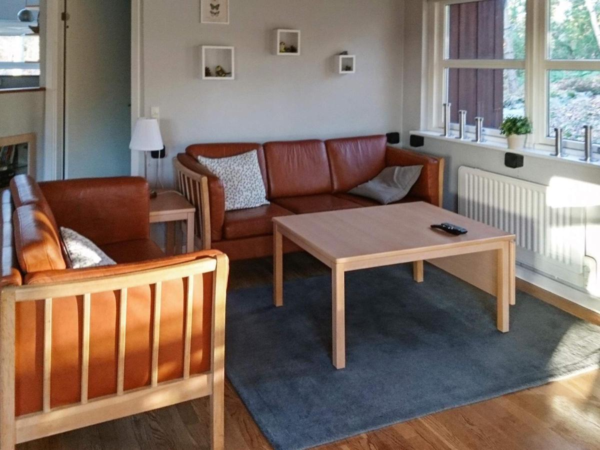 6 Person Holiday Home In Hadsund Odde Eksteriør bilde